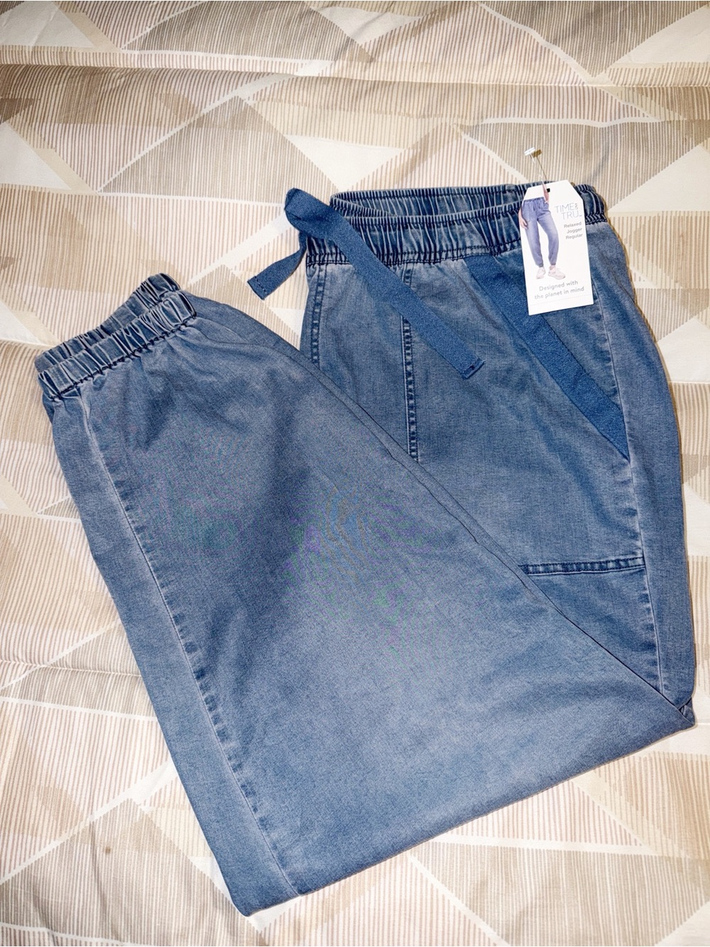 Blue Jogger Denim Pull-On Pants NWT XL